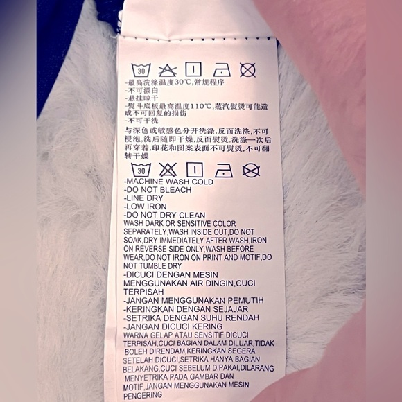 Despicable minion shirt dress with hoodie. Size M NWOT - Picture 11 of 11